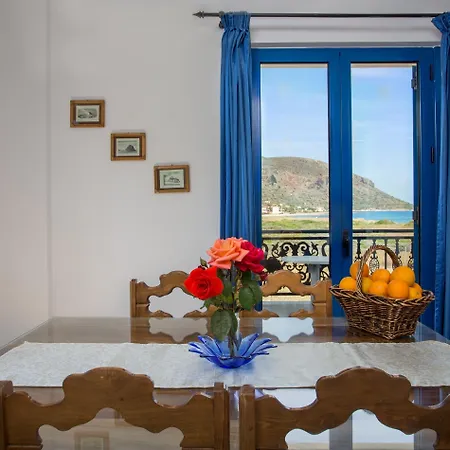 Venti Seaside Adult Aparthotel 4*