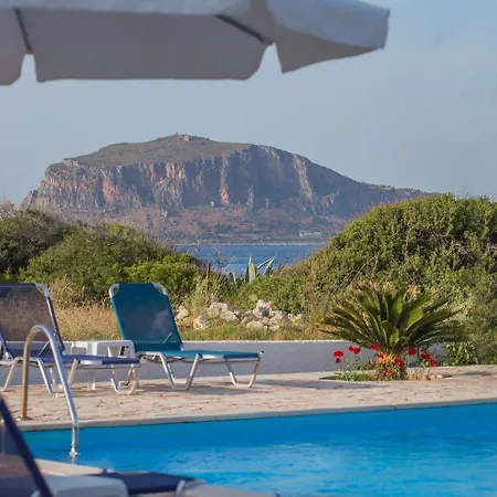 Venti Seaside Adult Aparthotel 3*