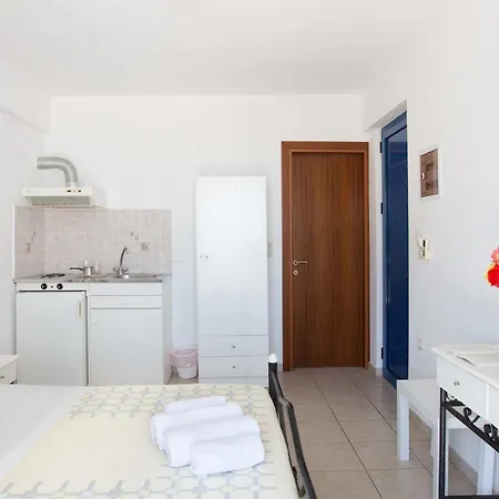 Venti Seaside Adult Aparthotel 3*